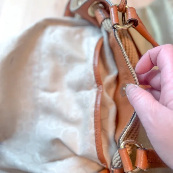 MICHAEL Michael Kors Metallic Gold Rope Tassel Shoulder Bag - Picture 10 of 16